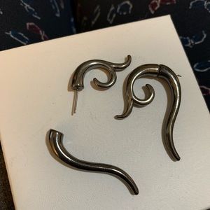 🖤 Faux tunnel earrings 🖤